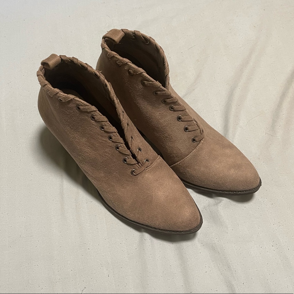 Coconuts Booties
